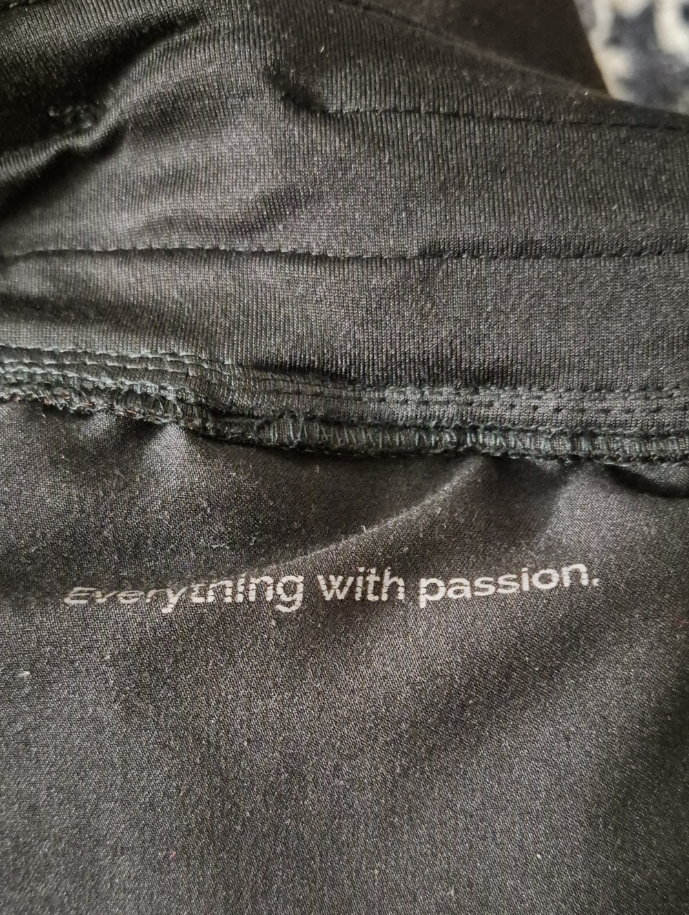 Figs  Technical  Collection Women's Black Straight Leg Cargo Pants - Picture 15 of 15